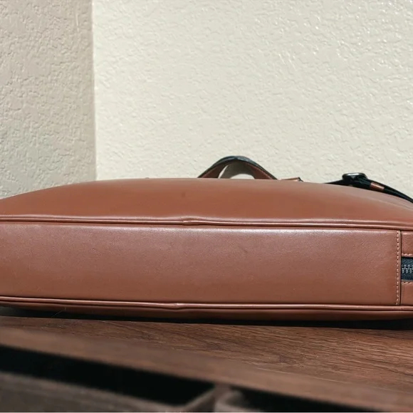 RARE Coach Graham Slim Brief / Laptop Bag – Smooth Calf Leather in Saddle Brown